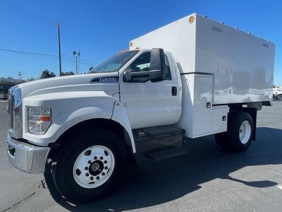 2025 Ford F-650 Standard