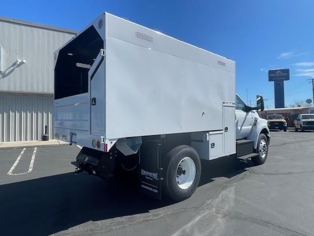 2025 Ford F-650 Standard