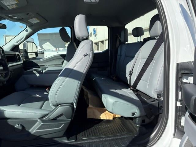 2027 Ford F-550 XL