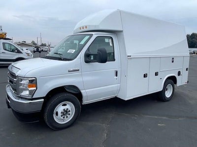 2026 Ford E-350 Standard