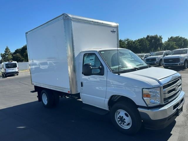 2027 Ford E-350 Standard