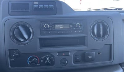 2025 Ford E-350 Standard