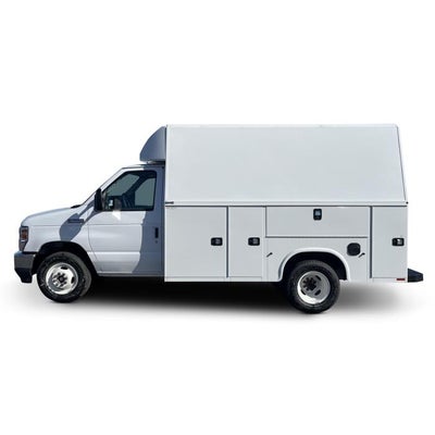 2025 Ford E-350 Standard