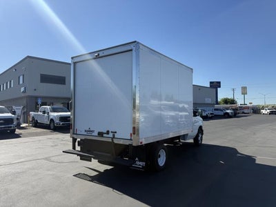 2027 Ford E-450 Standard