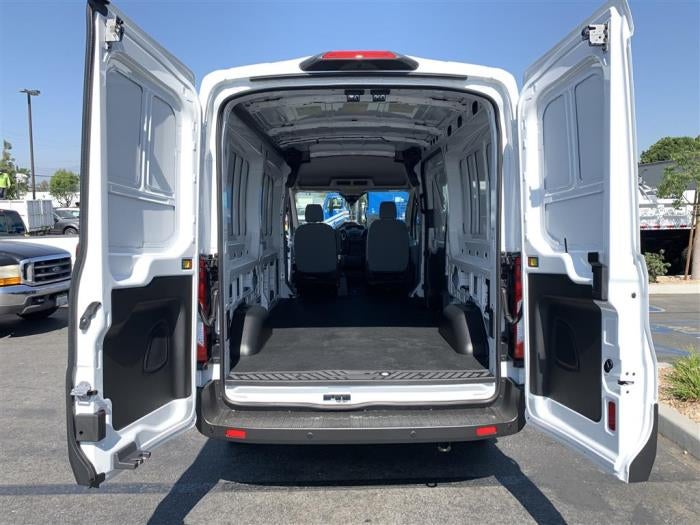 2025 Ford Transit-250 XL