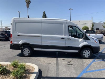 2025 Ford Transit-250 XL