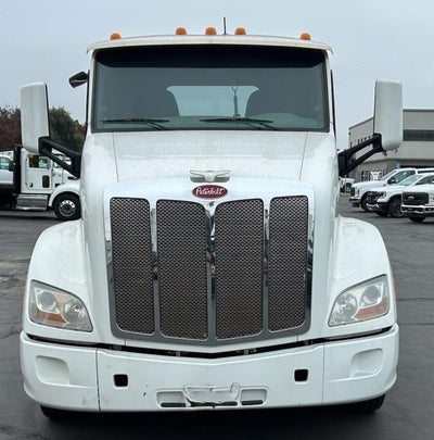2020 Peterbilt 579 Base