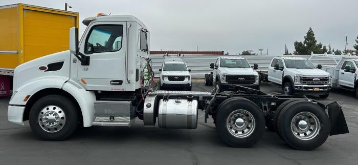 2020 Peterbilt 579 Base