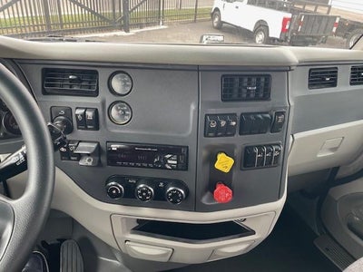 2020 Peterbilt 579 Base