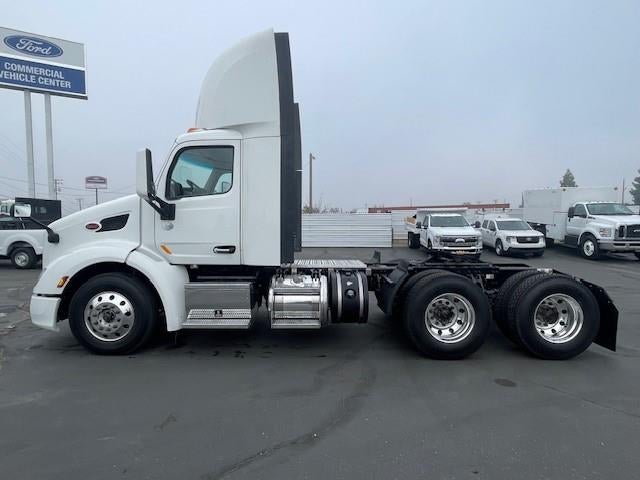 2020 Peterbilt 579 Base