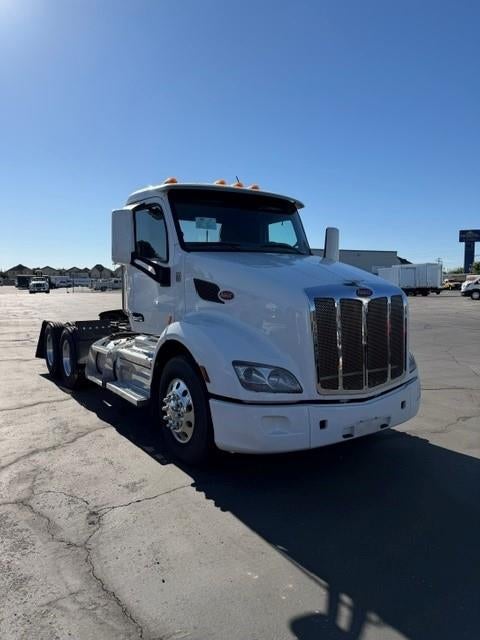 2019 Peterbilt 579 Base