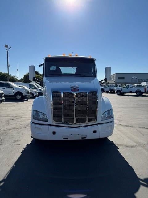 2019 Peterbilt 579 Base
