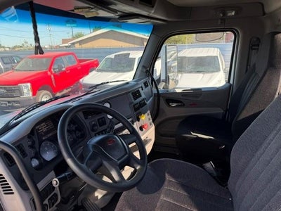 2019 Peterbilt 579 Base