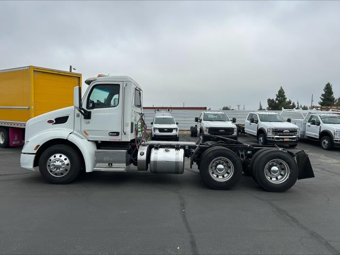2019 Peterbilt 579 Base