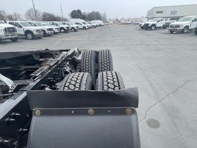 2020 Peterbilt 579 Base